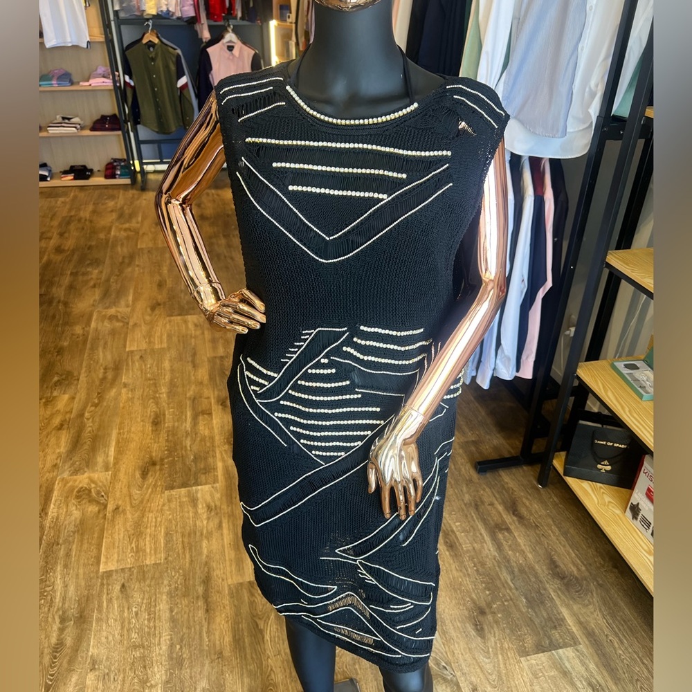 Black dresss for beach